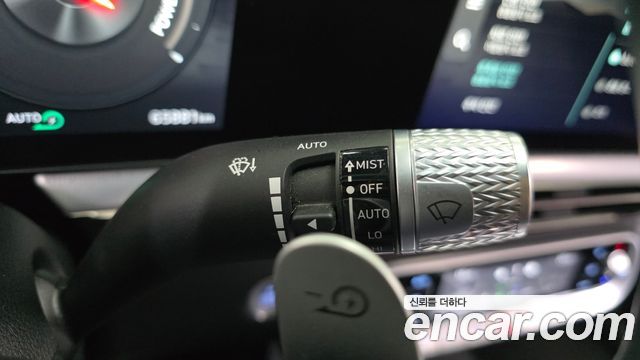 Genesis GV60 Standard 2022 — фото 16