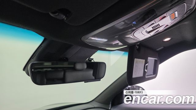 Genesis GV60 Standard 2022 — фото 17
