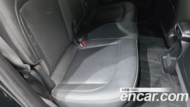 Genesis GV60 Standard 2022 — фото 26