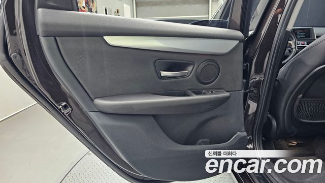 BMW 2 Series Active Tourer (F45) Joy 2020 — фото 25