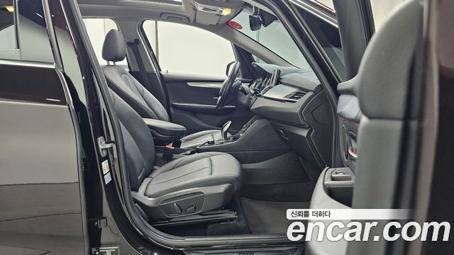 BMW 2 Series Active Tourer (F45) Joy 2020 — фото 26