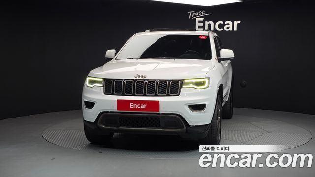 Jeep Grand Cherokee 3.0 Diesel 75th Special Edition WK2 2016 — фото 3
