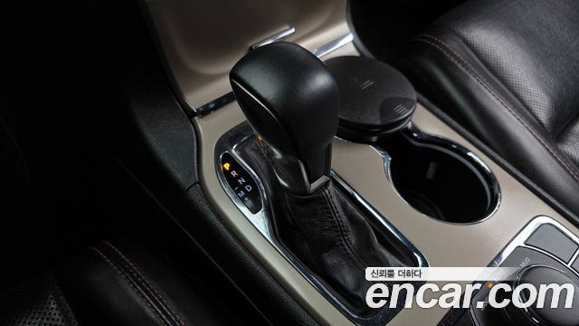 Jeep Grand Cherokee 3.0 Diesel 75th Special Edition WK2 2016 — фото 9