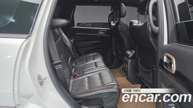 Jeep Grand Cherokee 3.0 Diesel 75th Special Edition WK2 2016 — фото 11