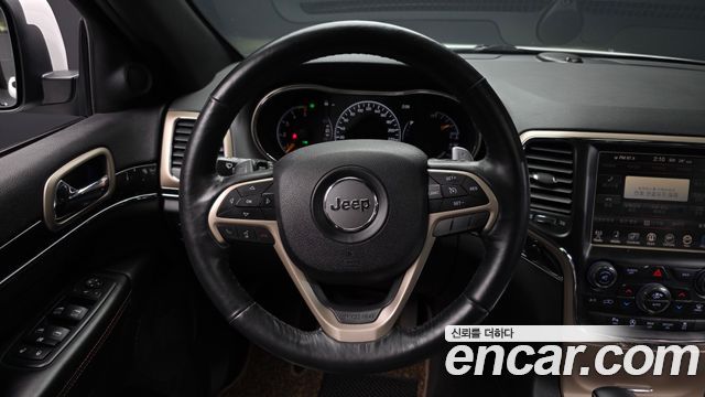 Jeep Grand Cherokee 3.0 Diesel 75th Special Edition WK2 2016 — фото 13