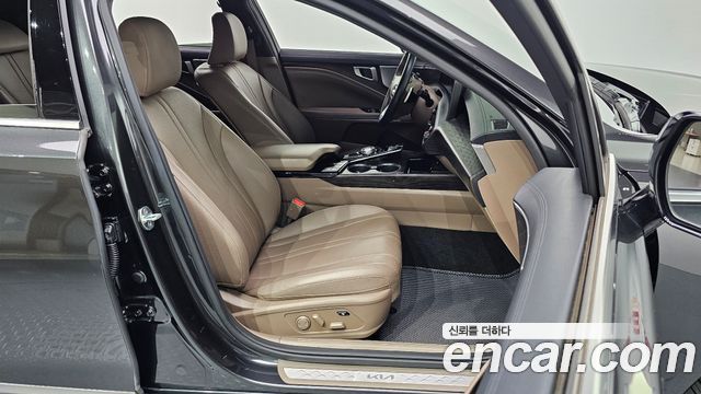 Kia K8 2.5 Gasoline 2WD Noblesse 2022 — фото 26