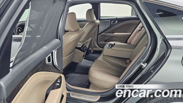 Kia K8 2.5 Gasoline 2WD Noblesse 2022 — фото 30