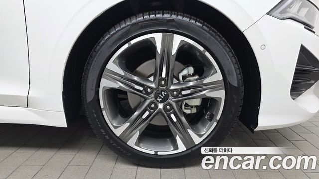 Kia K5 (III) 1.6 Turbo Signature 2021 — фото 21