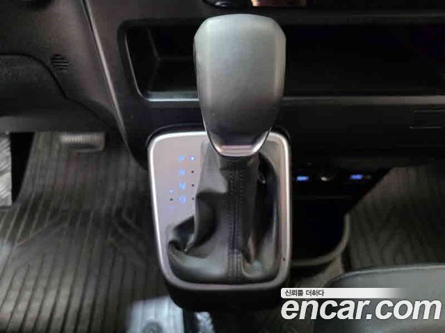 Hyundai Staria L3.5 Tourer 11-Seater Modern 2024 — фото 18