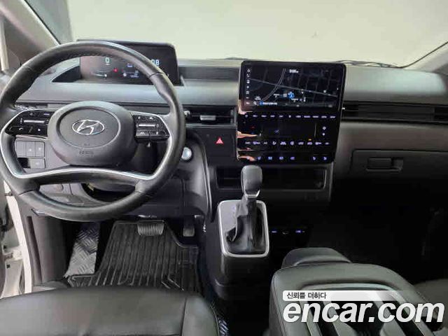 Hyundai Staria L3.5 Tourer 11-Seater Modern 2024 — фото 21