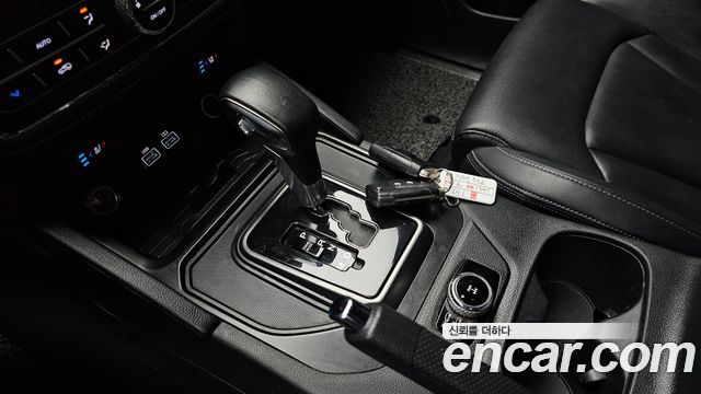 KG Mobility (SsangYong) Rexton Sports Diesel 2.2 4WD Prestige 2022 — фото 9