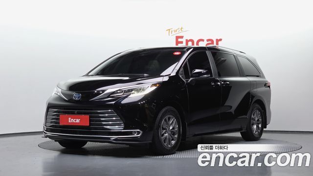 Toyota Sienna (IV) 2.5 Hybrid AWD