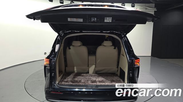 Toyota Sienna (IV) 2.5 Hybrid AWD 2023 — фото 20
