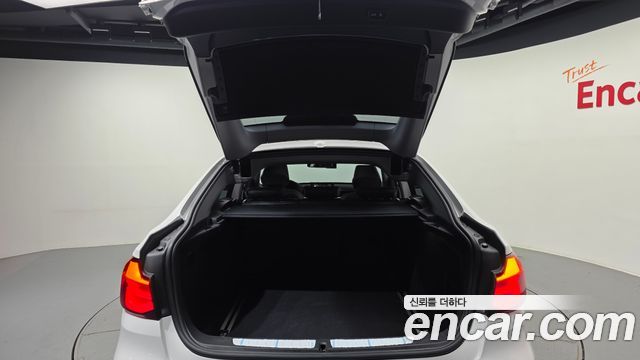 BMW 3 Series GT (F34) GT 320d 2020 — фото 24
