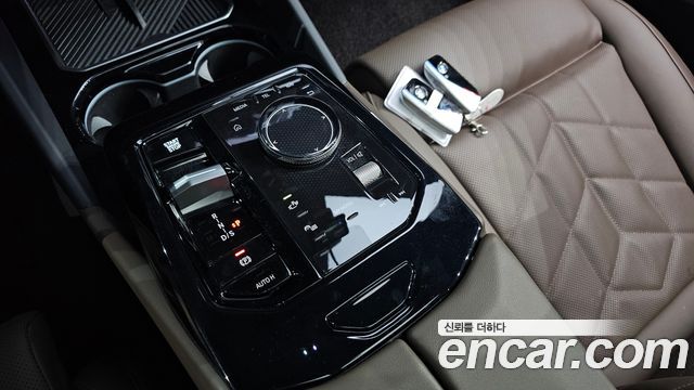 BMW 5 Series (G60) 520i Special Edition 2024 — фото 9