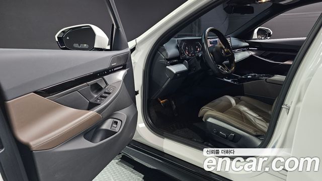 BMW 5 Series (G60) 520i Special Edition 2024 — фото 10
