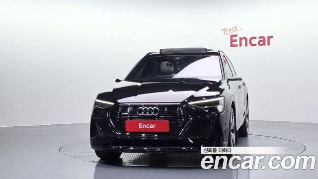 Audi e-tron 55 Quattro Sportback 2022 — фото 3