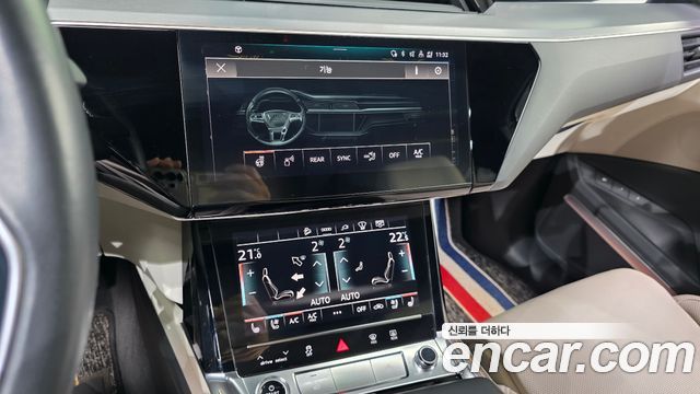 Audi e-tron 55 Quattro Sportback 2022 — фото 16