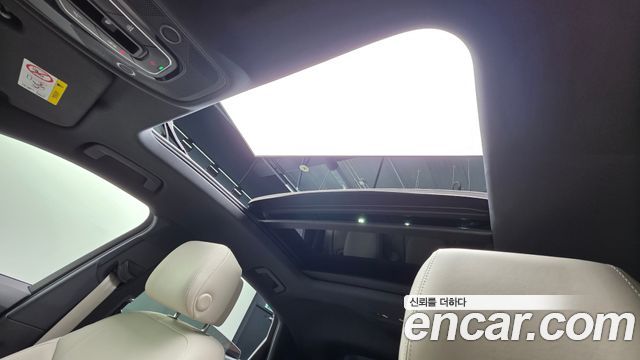 Audi e-tron 55 Quattro Sportback 2022 — фото 32