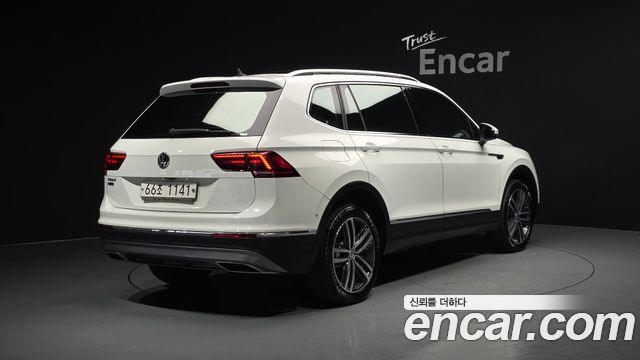 Volkswagen Tiguan Allspace 2.0 TDI Prestige 2018 — фото 2