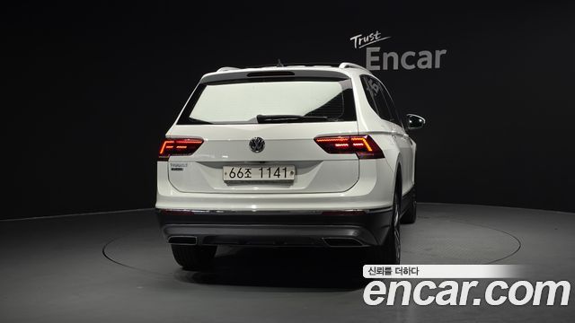 Volkswagen Tiguan Allspace 2.0 TDI Prestige 2018 — фото 4