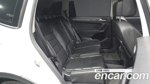 Volkswagen Tiguan Allspace 2.0 TDI Prestige 2018 — фото 12
