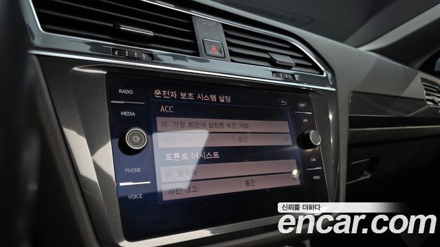 Volkswagen Tiguan Allspace 2.0 TDI Prestige 2018 — фото 16