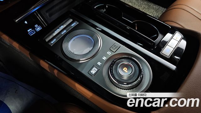 Genesis G80 (RG3) Gasoline 2.5 Turbo AWD 2022 — фото 9