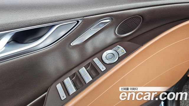 Genesis G80 (RG3) Gasoline 2.5 Turbo AWD 2022 — фото 16