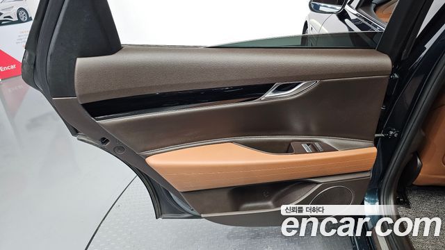 Genesis G80 (RG3) Gasoline 2.5 Turbo AWD 2022 — фото 25