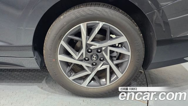 Hyundai Grandeur Hybrid (GN7) Premium 2024 — фото 21