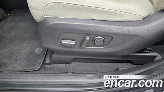 Kia Carnival (IV) Diesel 9-Seater Signature 2021 — фото 31