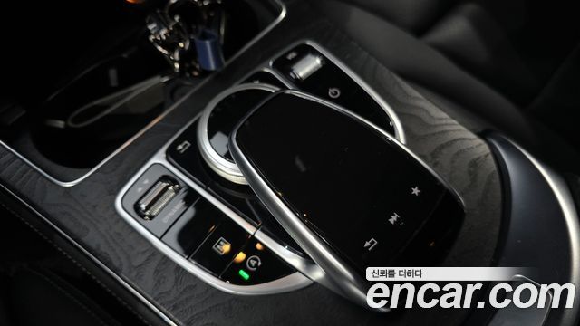 Mercedes-Benz GLC-Class (X253) GCL300 4MATIC Coupe 2019 — фото 37