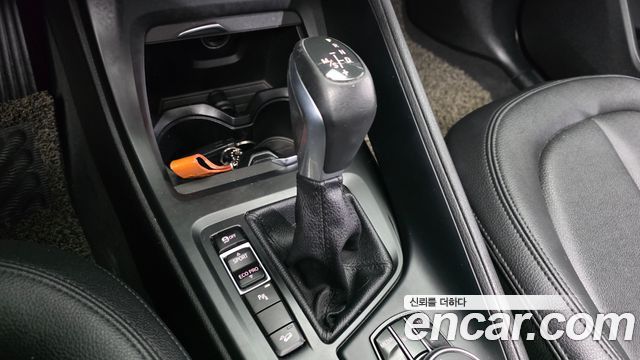 BMW X1 (F48) xDrive 18d 2017 — фото 9