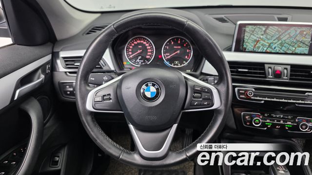 BMW X1 (F48) xDrive 18d 2017 — фото 13