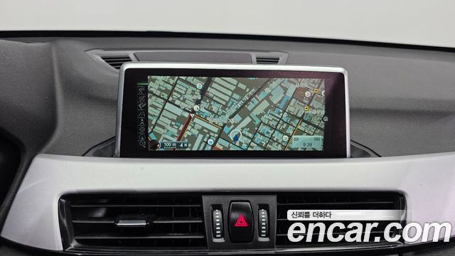 BMW X1 (F48) xDrive 18d 2017 — фото 14
