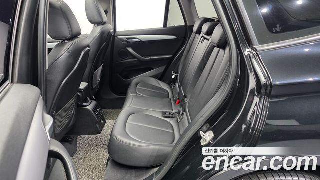 BMW X1 (F48) xDrive 18d 2017 — фото 26
