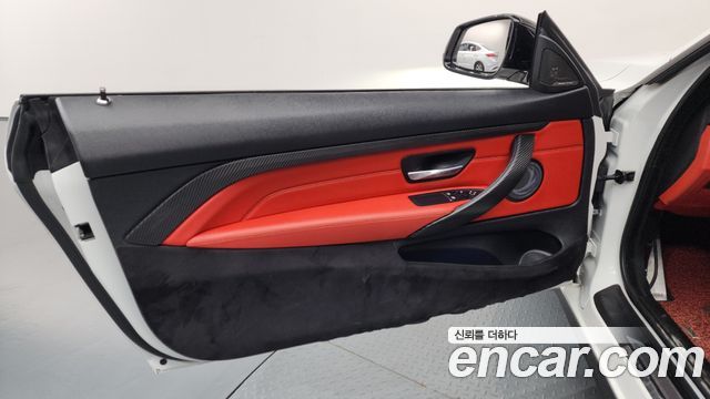 BMW 4 Series (F32) 430i M Sport Coupe 2018 — фото 24