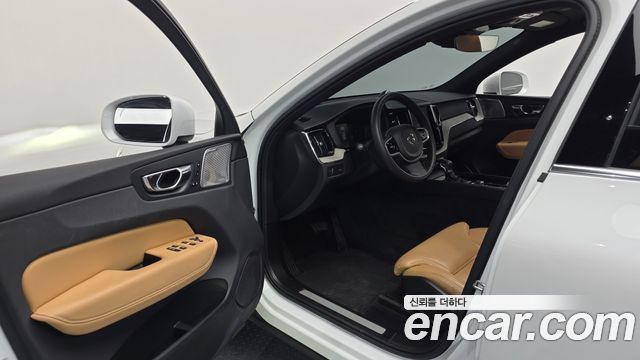 Volvo XC60 (II) T6 Inscription 2019 — фото 10