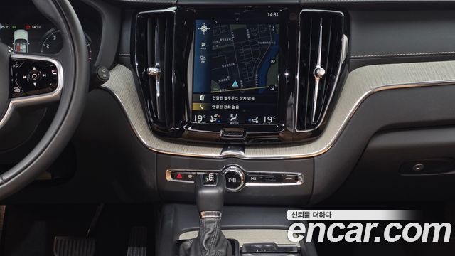 Volvo XC60 (II) T6 Inscription 2019 — фото 19
