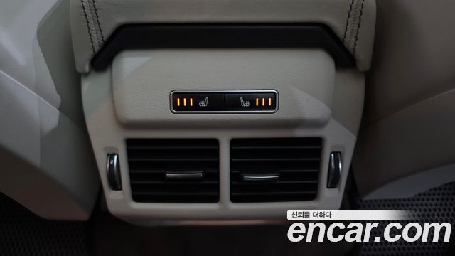 Land Rover Range Rover Evoque 2.2 SD4 Prestige 2015 — фото 18