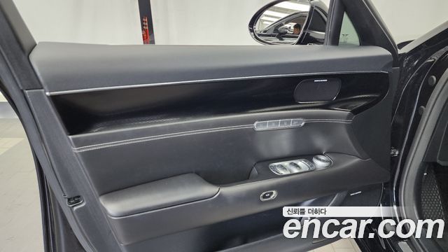 Genesis G90 (RS4) Gasoline 3.5 Turbo AWD 2022 — фото 24