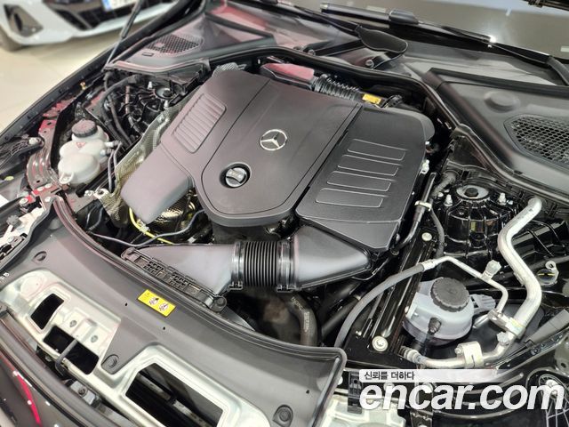 Mercedes-Benz E-Class (W214) E300 4MATIC Exclusive 2025 — фото 6