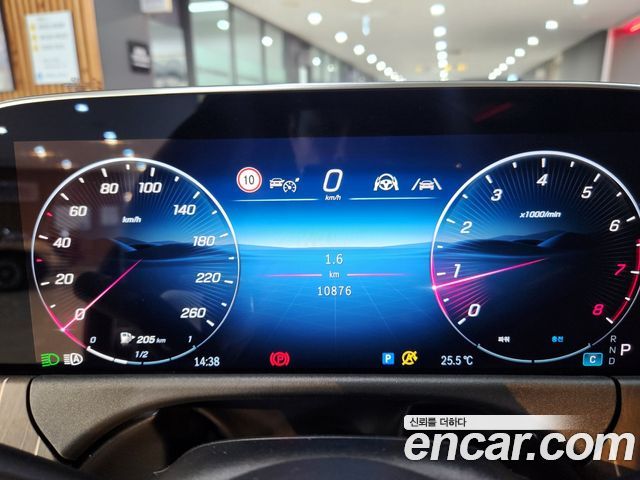 Mercedes-Benz E-Class (W214) E300 4MATIC Exclusive 2025 — фото 8