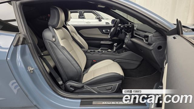 Ford Mustang (VII) 5.0 GT Premium Coupe 2024 — фото 11
