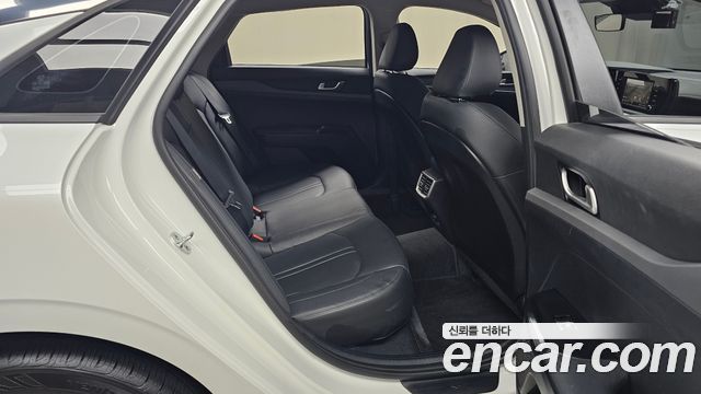 Kia K5 (III) 2.0 Trendy 2021 — фото 11