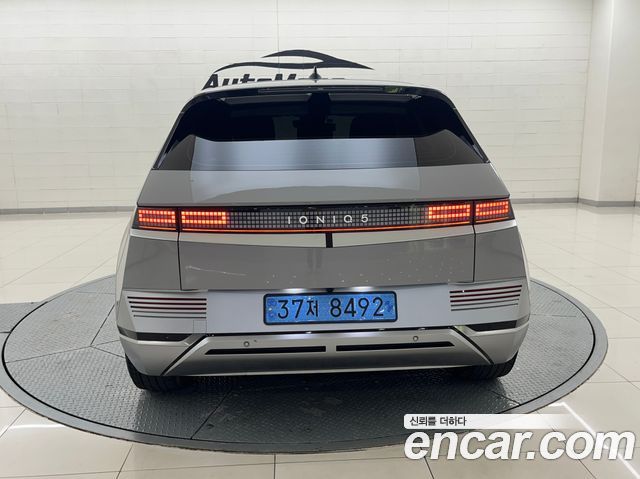 Hyundai Ioniq 5 Long range Exclusive 2022 — фото 3