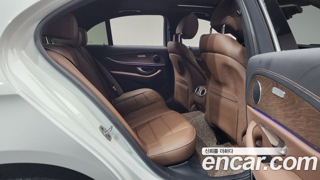 Mercedes-Benz E-Class (W213) E250 Exclusive 2023 — фото 12