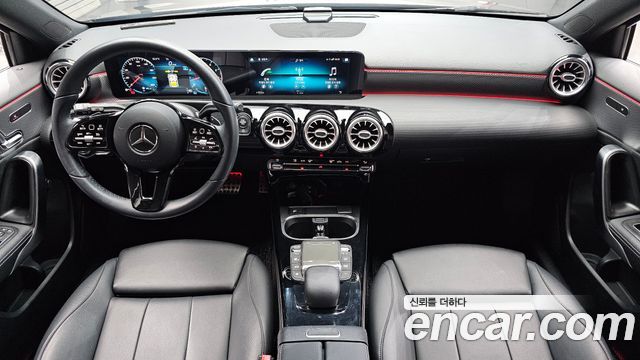 Mercedes-Benz A-Class (W177) A220 Hatchback 2021 — фото 7