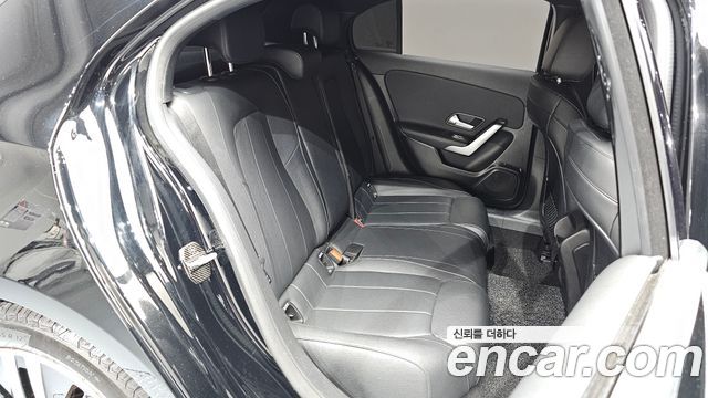 Mercedes-Benz A-Class (W177) A220 Hatchback 2021 — фото 15